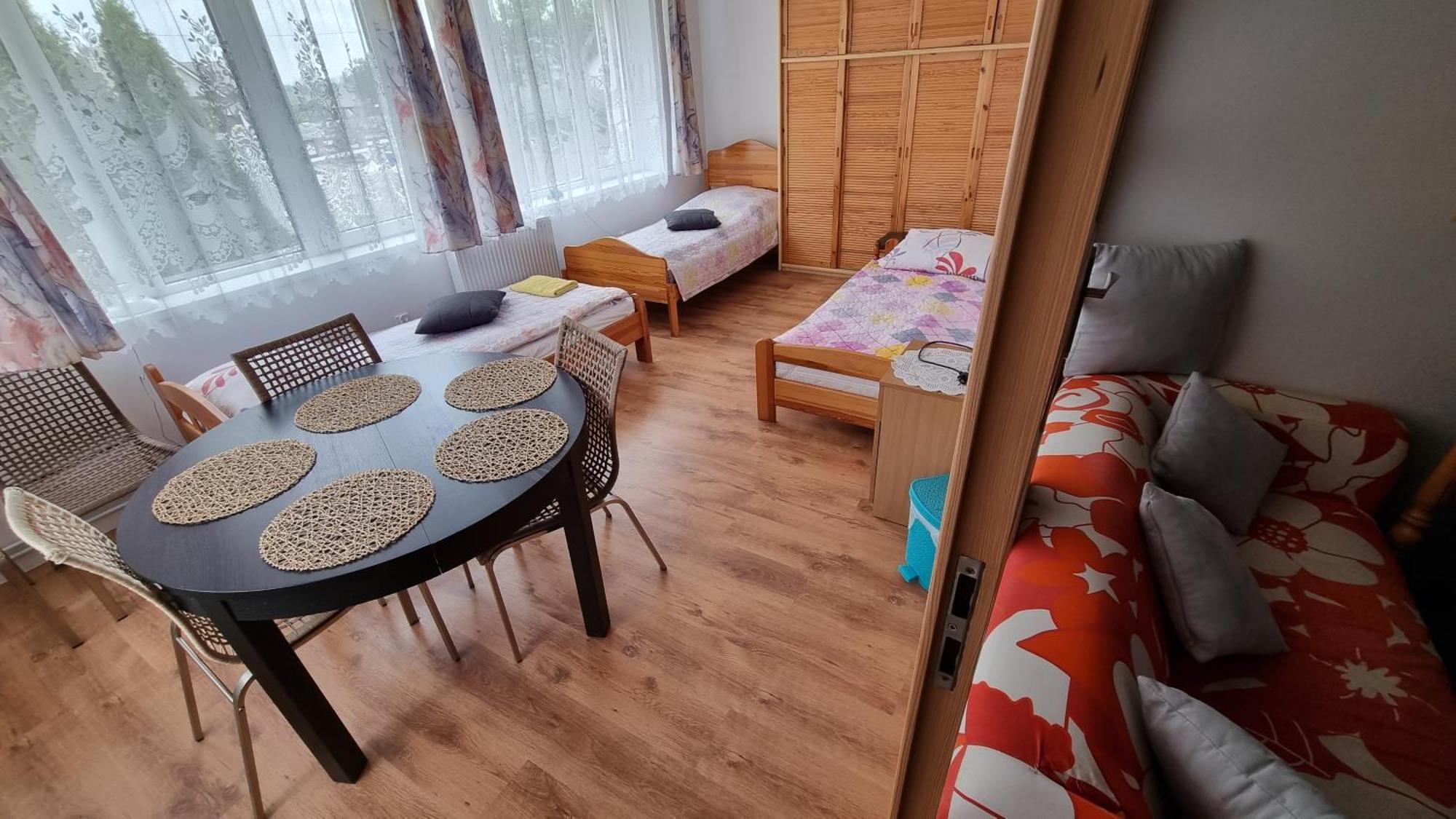 Goscinny Letni Dom Panstwa Grybek *